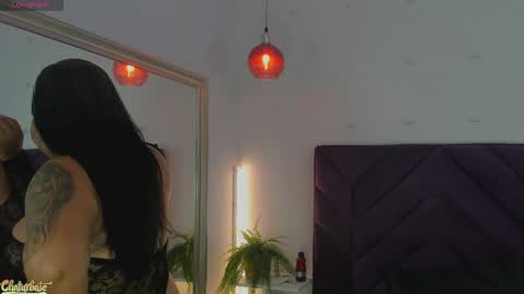 haileystonei online show from May 28, 2026, 11:51 am