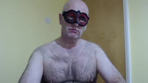 Hairy male online show from October 25, 2025, 11:07 am