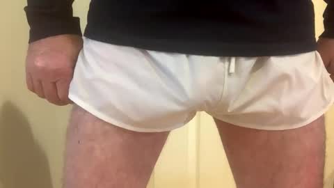 hairybush235325 online show from February 2, 2026, 10:14 am