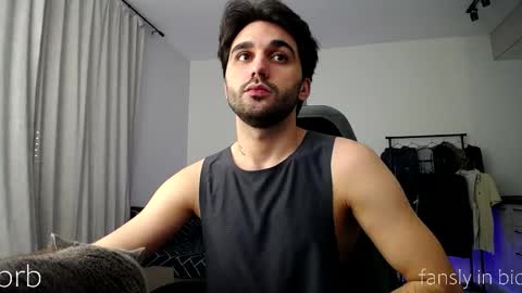 Snapshot of hairycuss chatting on April 16, 2026, 9:39 pm Adam online show from April 16, 2026, 9:39 pm