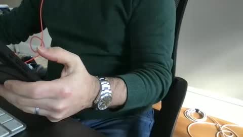 hairydaddy112288 online show from November 6, 2025, 4:19 pm