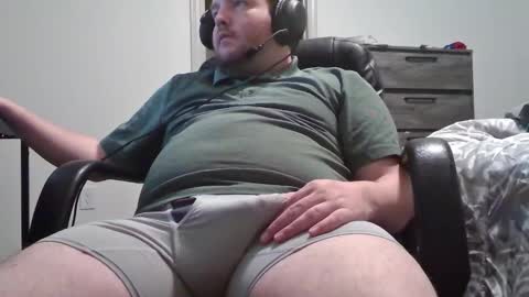 hairymikey online show from November 4, 2025, 5:06 am