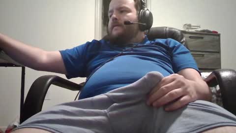 hairymikey online show from May 4, 2026, 4:08 am