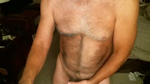 Snapshot of hairypecsguy chatting on April 14, 2026, 6:41 am Hairy pecs online show from April 14, 2026, 6:41 am