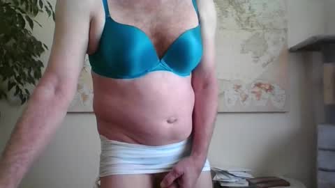 Snapshot of hairypussylover089 chatting on March 15, 2026, 6:47 pm hairypussylover089 online show from March 15, 2026, 6:47 pm
