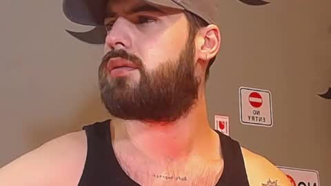 HairyRobXxX online show from February 13, 2026, 4:36 pm