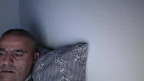 haled_77 online show from January 4, 2025, 4:33 am