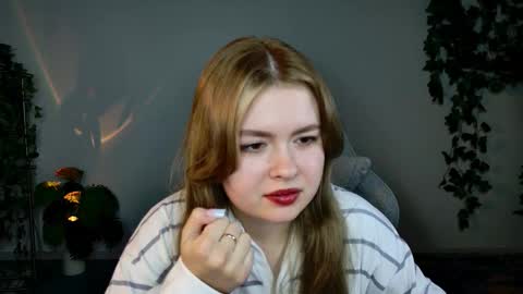 Snapshot of haleysun chatting on October 17, 2025, 9:12 am HaleySun online show from October 17, 2025, 9:12 am