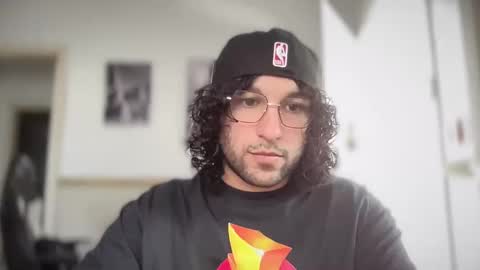 Snapshot of halfblood18 chatting on November 1, 2025, 3:03 pm halfblood18 online show from November 1, 2025, 3:03 pm