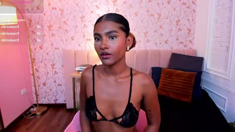 Snapshot of halleylorens chatting on July 15, 2026, 7:30 pm Halley Lorens online show from July 15, 2026, 7:30 pm