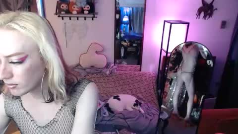 halovalentine online show from March 29, 2026, 4:12 am