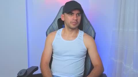 Snapshot of hamiltong12 chatting on February 26, 2026, 12:42 am hamiltong12 online show from February 26, 2026, 12:42 am