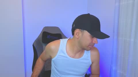 Snapshot of hamiltong12 chatting on March 2, 2026, 3:41 am hamiltong12 online show from March 2, 2026, 3:41 am