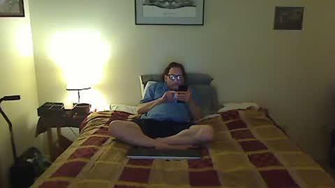 hammerthatthang73 online show from March 31, 2026, 7:42 am