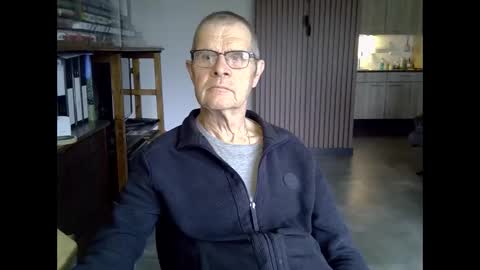 Prefer men 80 online show from March 25, 2026, 9:04 am