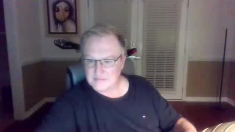 Snapshot of han63 chatting on December 10, 2024, 11:11 am Han online show from December 10, 2024, 11:11 am