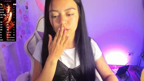 Hana Garcia online show from January 19, 2026, 5:33 am