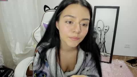 Hana Garcia online show from May 16, 2026, 12:07 am