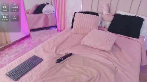 Snapshot of hanaa_rosse chatting on February 17, 2026, 2:35 pm Hanna Rosse online show from February 17, 2026, 2:35 pm