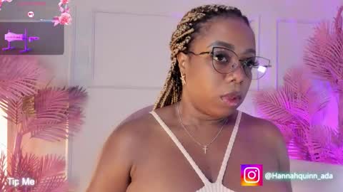 Snapshot of hanaahquinn chatting on March 21, 2026, 11:37 am hanaahquinn online show from March 21, 2026, 11:37 am