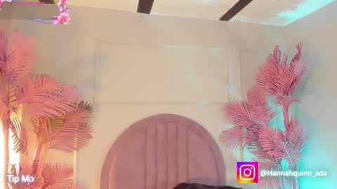 Snapshot of hanaahquinn chatting on March 28, 2026, 11:43 am hanaahquinn online show from March 28, 2026, 11:43 am