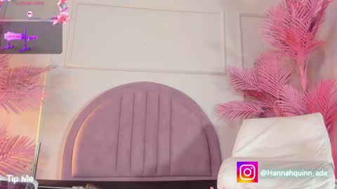 Snapshot of hanaahquinn chatting on April 1, 2026, 11:44 am hanaahquinn online show from April 1, 2026, 11:44 am