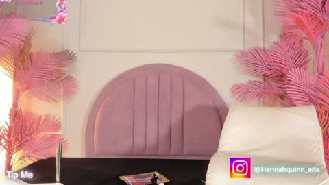 Snapshot of hanaahquinn chatting on April 5, 2026, 11:40 am hanaahquinn online show from April 5, 2026, 11:40 am