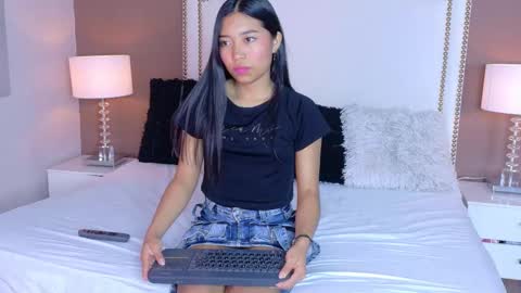 Snapshot of hanaluna chatting on March 27, 2026, 2:50 pm Hanna online show from March 27, 2026, 2:50 pm