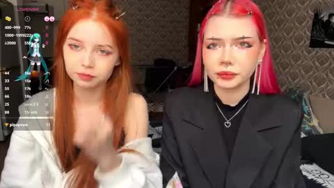 Snapshot of hananocha chatting on February 13, 2026, 8:54 am Tori and Asuna online show from February 13, 2026, 8:54 am