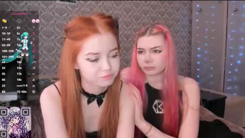 Snapshot of hananocha chatting on March 16, 2026, 8:18 am Tori and Asuna online show from March 16, 2026, 8:18 am