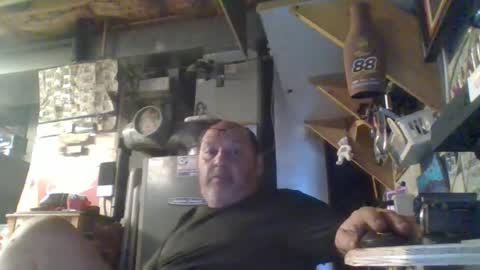 naked man online show from June 21, 2026, 1:41 am