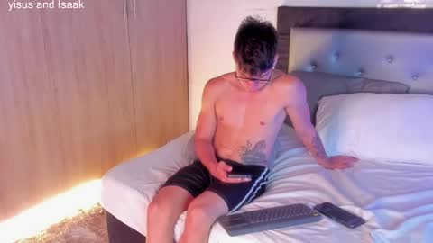 Snapshot of handsome_boys69 chatting on April 18, 2026, 10:32 pm handsome_boys69 online show from April 18, 2026, 10:32 pm