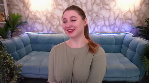 Dayana online show from November 22, 2025, 7:07 am