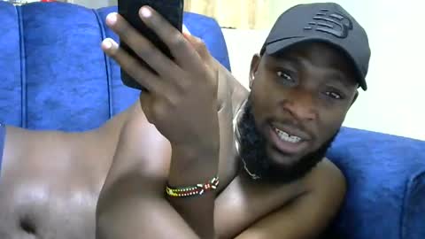 handsome king online show from December 16, 2024, 10:13 pm