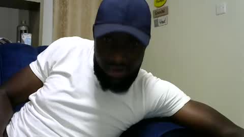 handsome king online show from February 27, 2025, 9:14 pm