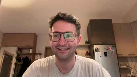 Sasha online show from February 19, 2025, 1:06 pm