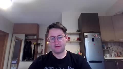 Sasha online show from September 28, 2025, 7:47 am