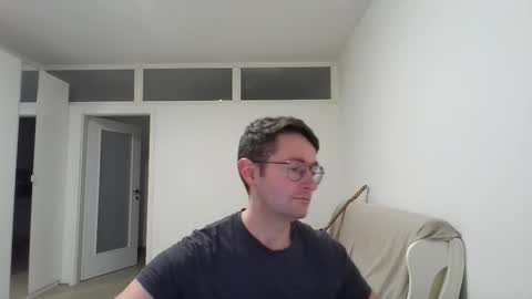 Sasha online show from December 5, 2025, 6:37 pm