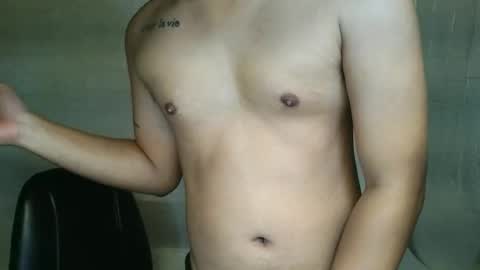 Snapshot of handsome_vanana chatting on January 7, 2026, 6:54 pm handsome_vanana online show from January 7, 2026, 6:54 pm