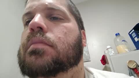 Snapshot of handsomedaddy198923 chatting on September 25, 2025, 6:39 am handsomedaddy198923 online show from September 25, 2025, 6:39 am