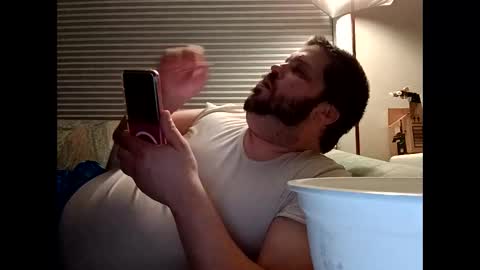 Snapshot of handsomedaddy198923 chatting on October 26, 2025, 5:57 am handsomedaddy198923 online show from October 26, 2025, 5:57 am