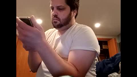 Snapshot of handsomedaddy198923 chatting on November 10, 2025, 6:18 pm handsomedaddy198923 online show from November 10, 2025, 6:18 pm