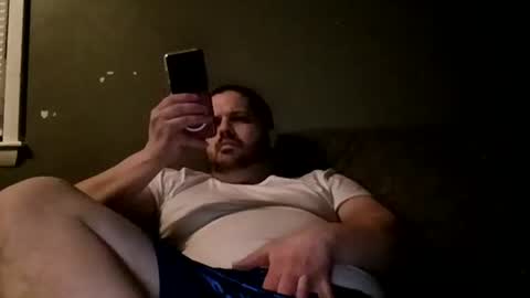 Snapshot of handsomedaddy198924 chatting on January 9, 2026, 9:01 am Handsomedaddy198923 online show from January 9, 2026, 9:01 am