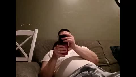 Snapshot of handsomedaddy198924 chatting on February 8, 2026, 7:34 am Handsomedaddy198923 online show from February 8, 2026, 7:34 am