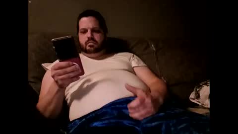 Snapshot of handsomedaddy198924 chatting on February 14, 2026, 7:27 am Handsomedaddy198923 online show from February 14, 2026, 7:27 am