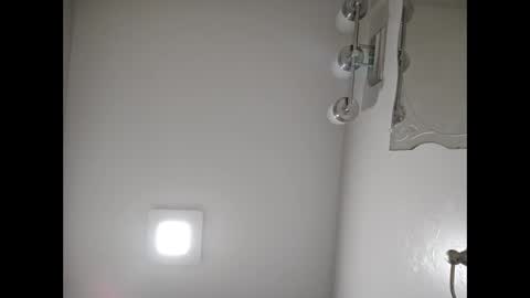 Snapshot of handsomedaddy198924 chatting on February 17, 2026, 7:38 am Handsomedaddy198923 online show from February 17, 2026, 7:38 am