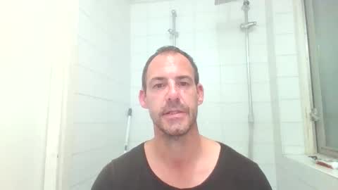 Snapshot of handsomeguy4ever chatting on September 25, 2025, 8:45 pm handsomeguy4ever online show from September 25, 2025, 8:45 pm