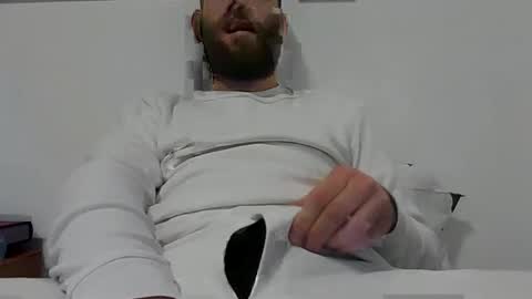 handyboy991 online show from December 27, 2024, 9:32 pm