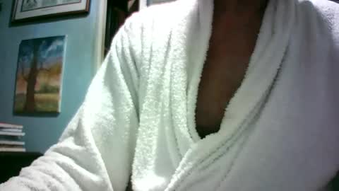 handymanforyou177322 online show from July 6, 2026, 8:44 pm