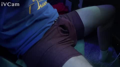 Snapshot of hankythewanky69 chatting on January 2, 2025, 5:35 am hankythewanky69 online show from January 2, 2025, 5:35 am